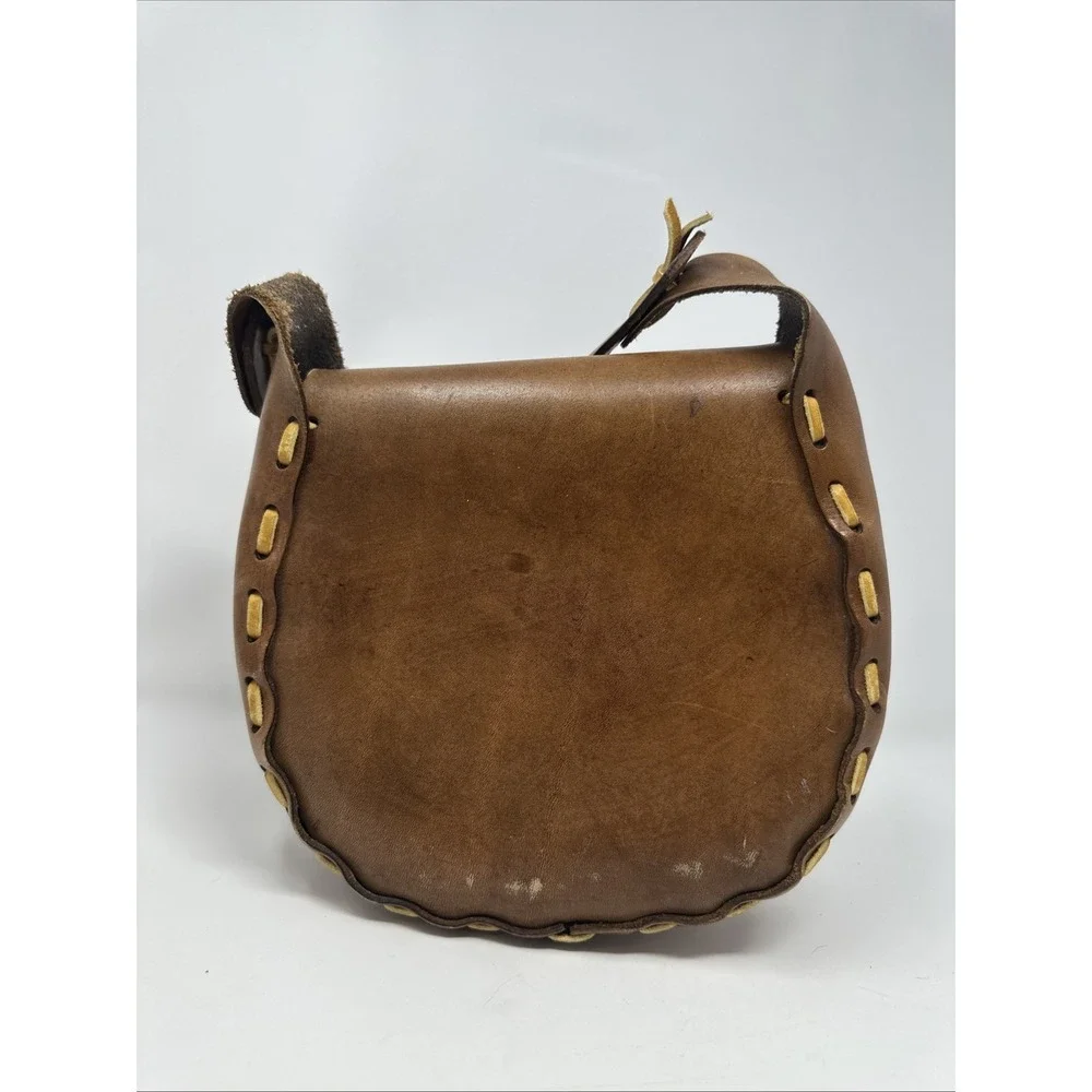 Vintage 1970s Tooled Leather Hand Carved Hand Painted Cougar Purse